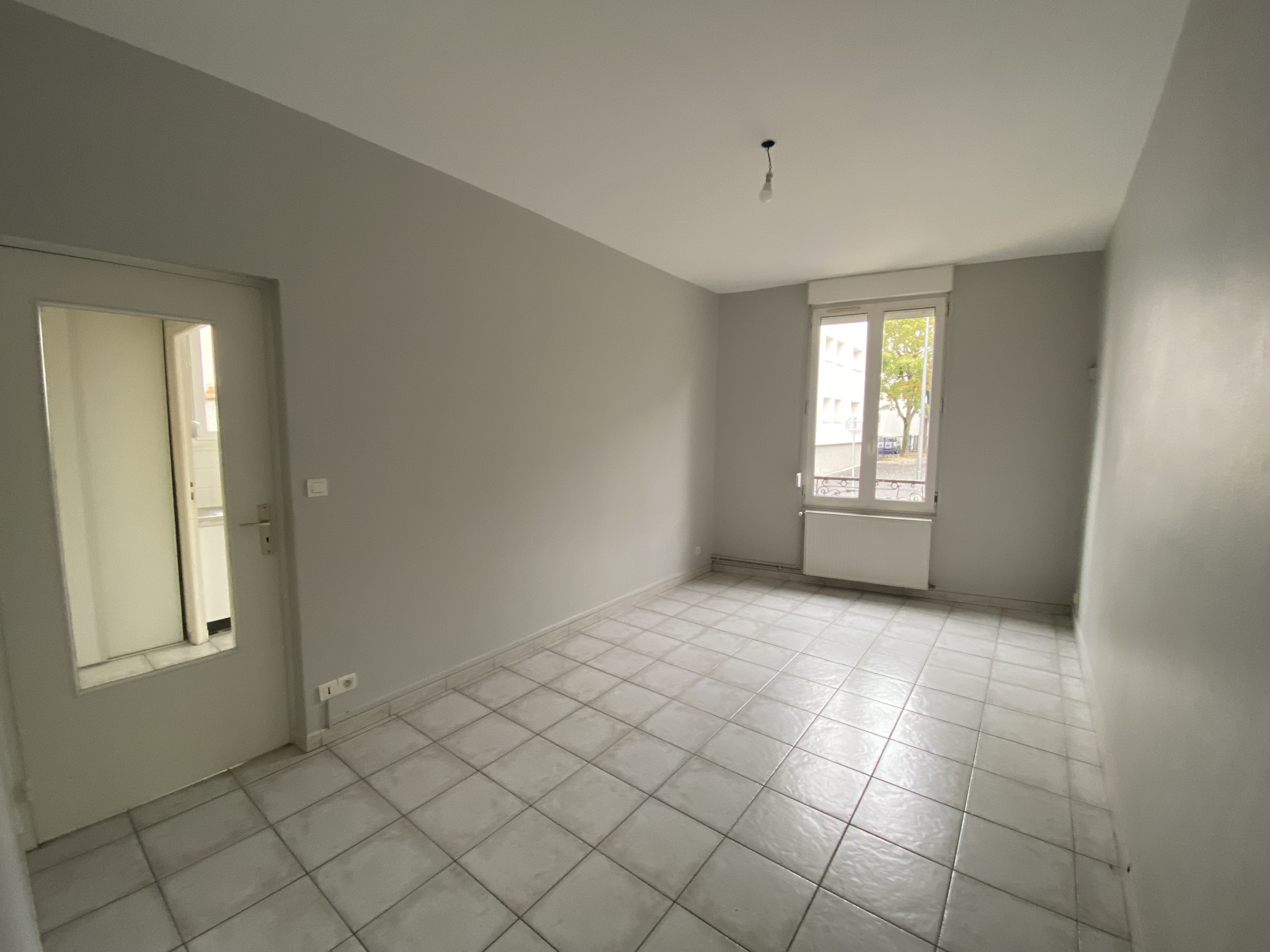 Appartement – REIMS MARNE GRAND-EST - Vue 4