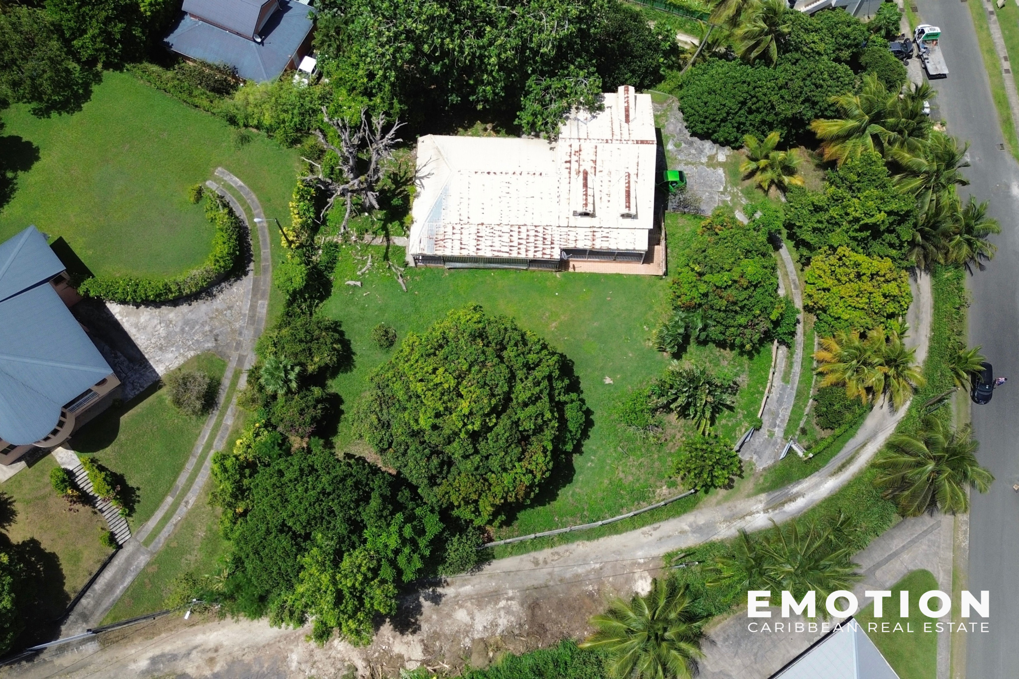 Maison – LES ABYMES GUADELOUPE DROM - Vue 2