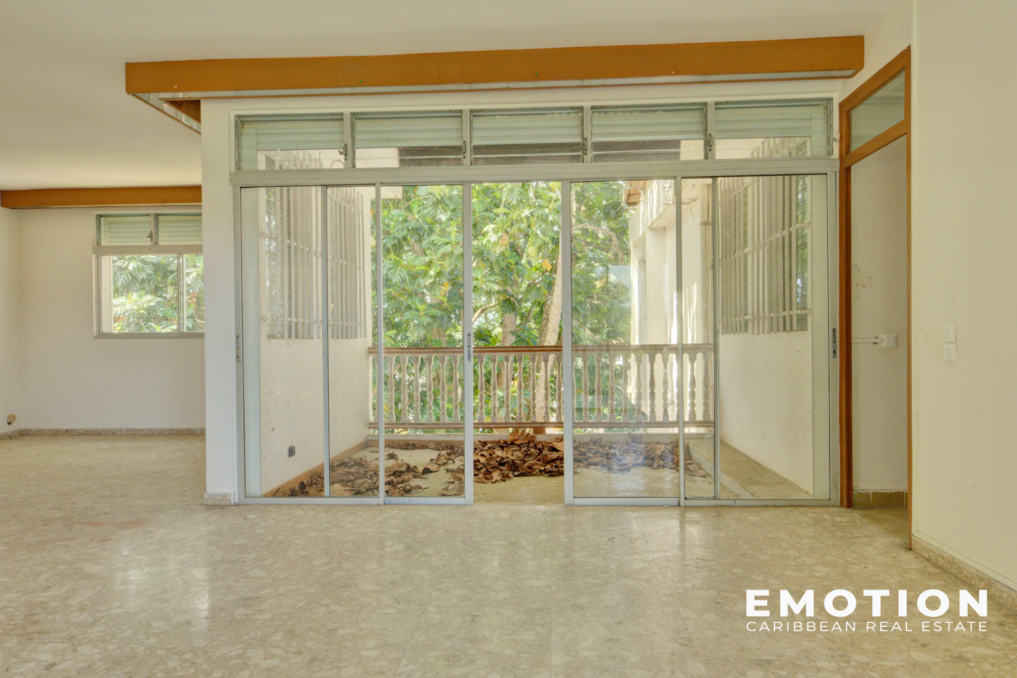 Maison – LES ABYMES GUADELOUPE DROM - Vue 5