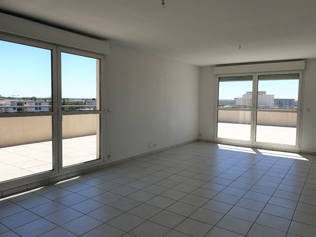 Appartement – NIMES GARD OCCITANIE - Vue 2