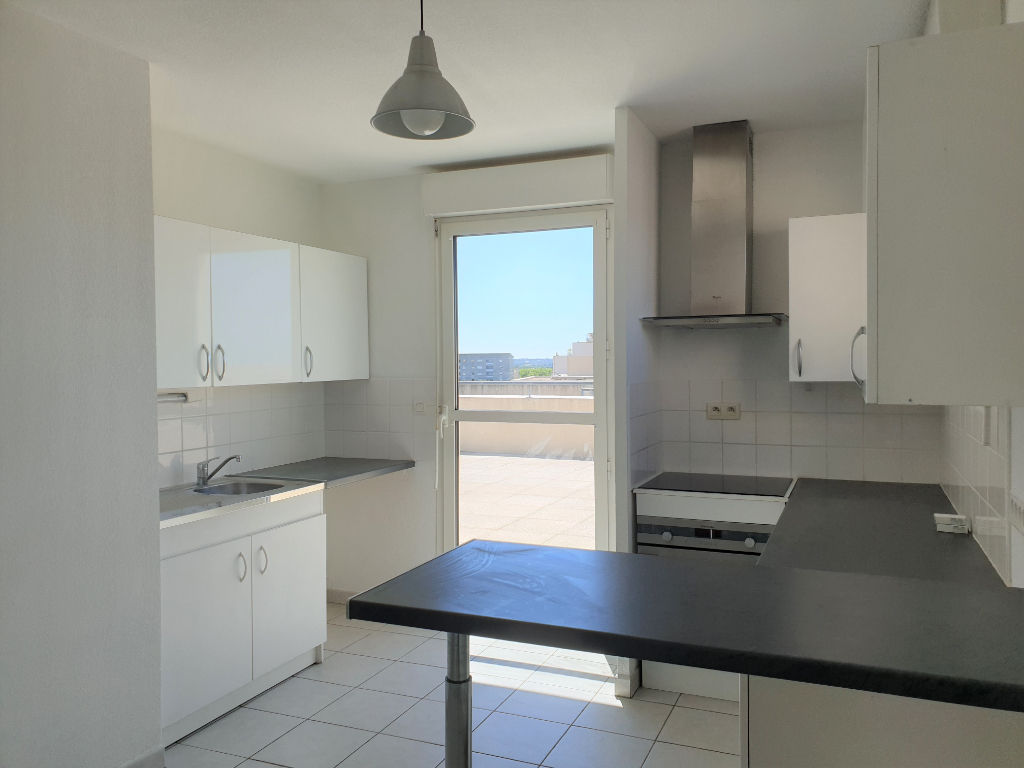Appartement – NIMES GARD OCCITANIE - Vue 4