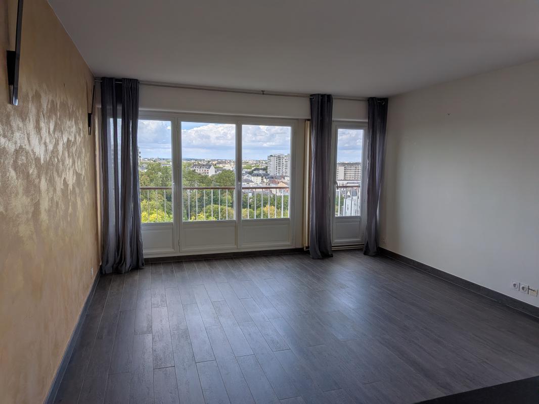 Appartement – Angers, Le Haras, Maine-et-Loire - Vue 2