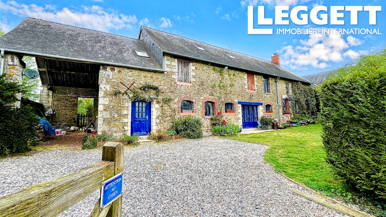Maison 7 pièces 256 m² · à Saint-Martin-des-Landes · 256 m² · 265 000 €