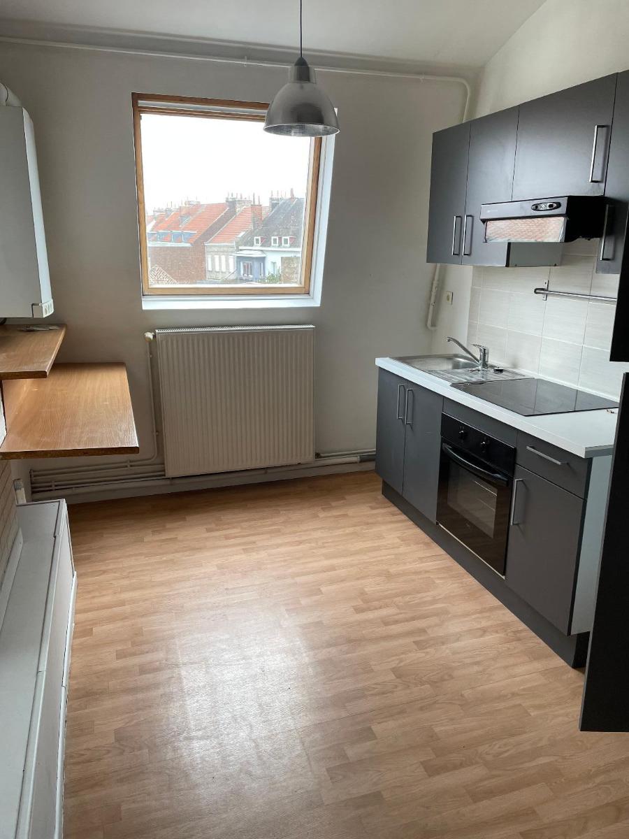 Appartement – DOUAI NORD HAUTS-DE-FRANCE - Vue 2