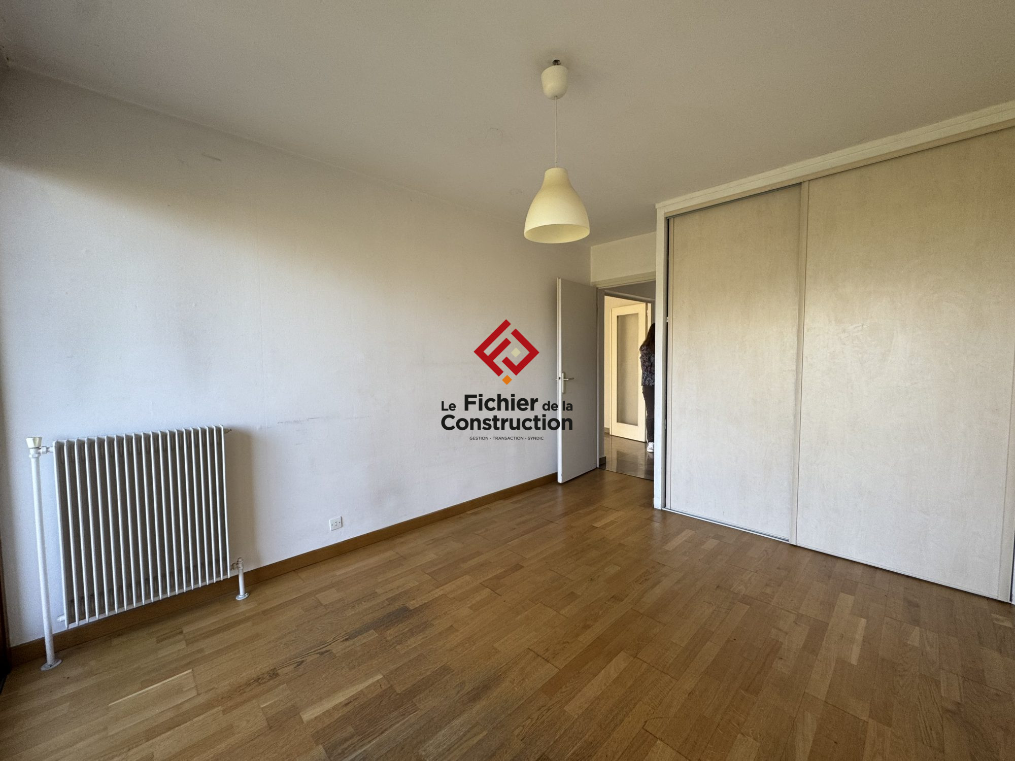 Appartement – GRENOBLE ISERE AUVERGNE-RHÔNE-ALPES - Vue 3