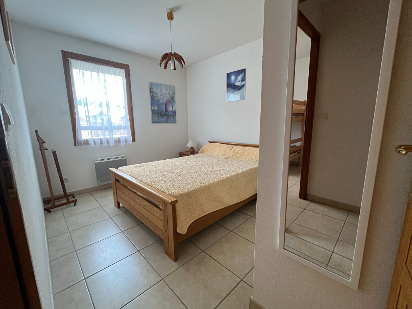 Appartement – EMBRUN HAUTES-ALPES PROVENCE-ALPES-COTE-D-AZUR - Plus