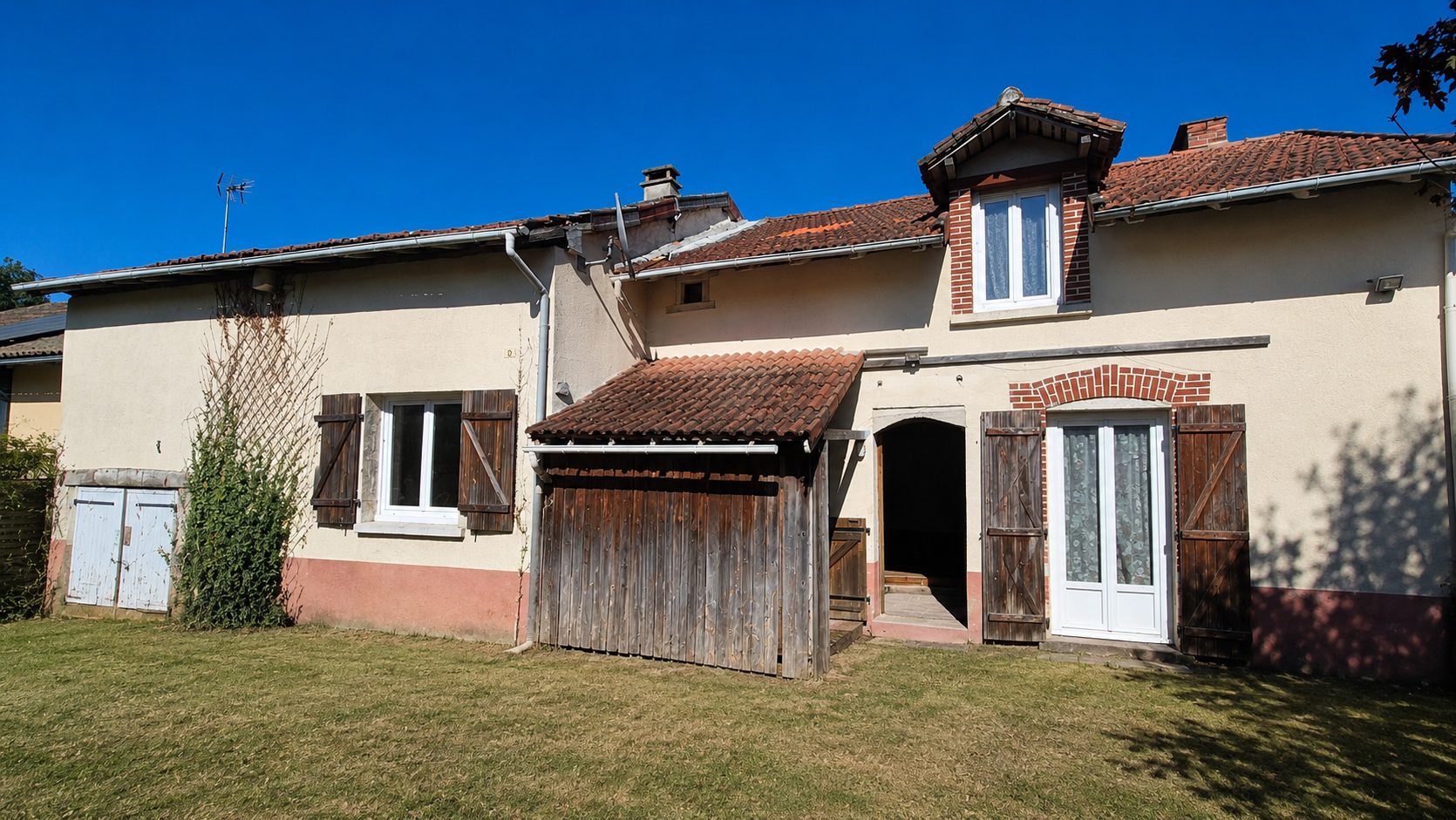 Maison 6 pièces 116 m² · à St Martin le Vieux · 116 m² · 46 440 €