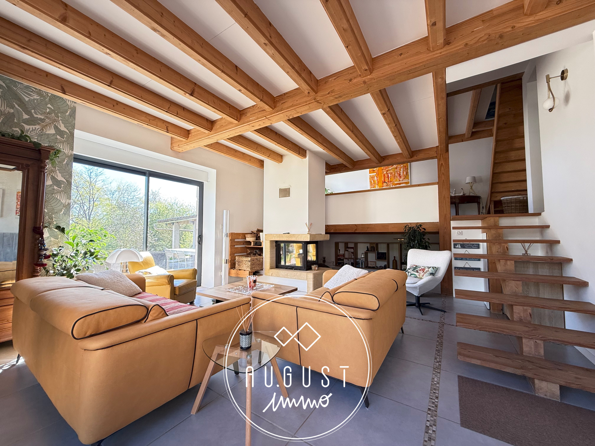 Maison 7 pièces 183 m² · à Jourgnac · 183 m² · 255 000 €