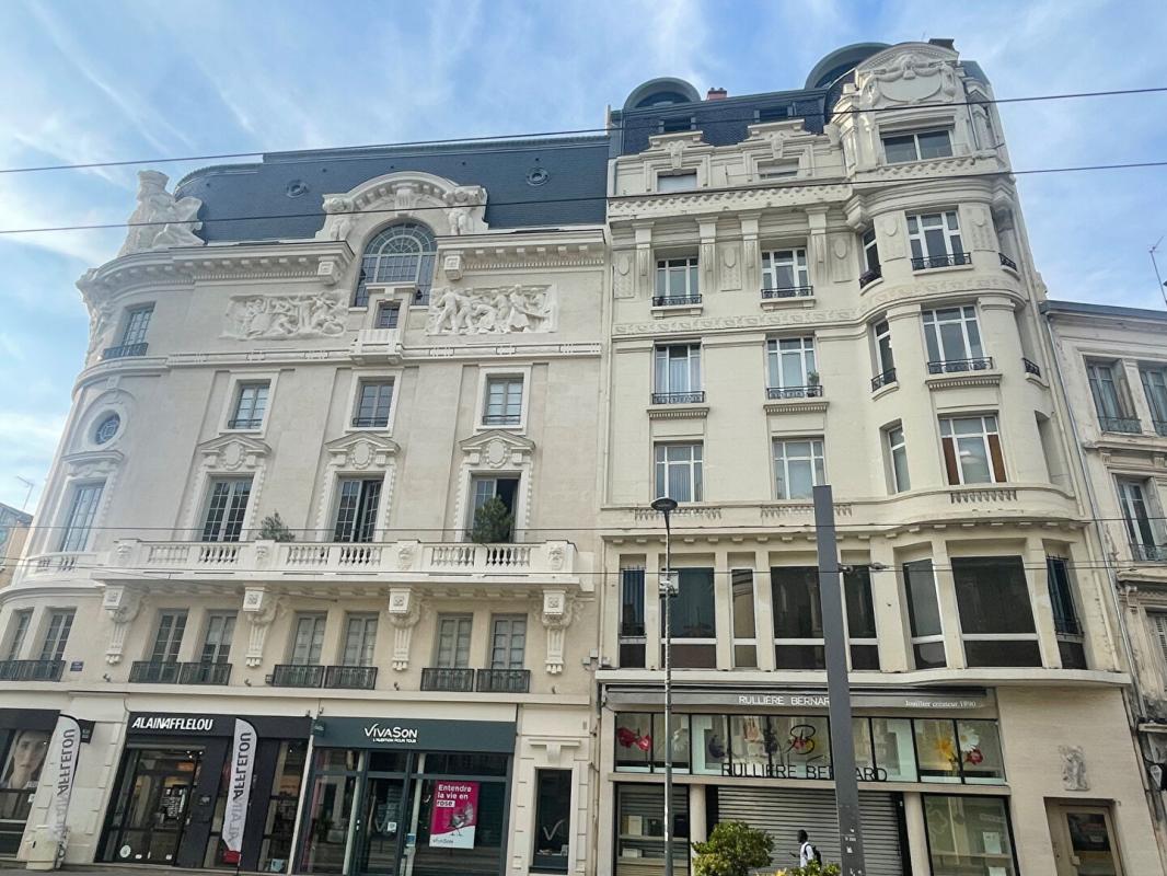 Appartement 7 pièces 165 m² · à St Etienne · 165 m² · 289 000 €