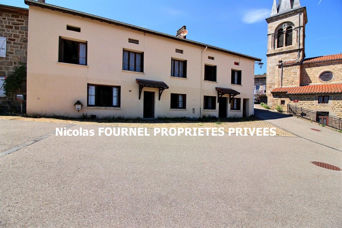 Maison 7 pièces 194 m² · à La Versanne · 194 m² · 157 000 €