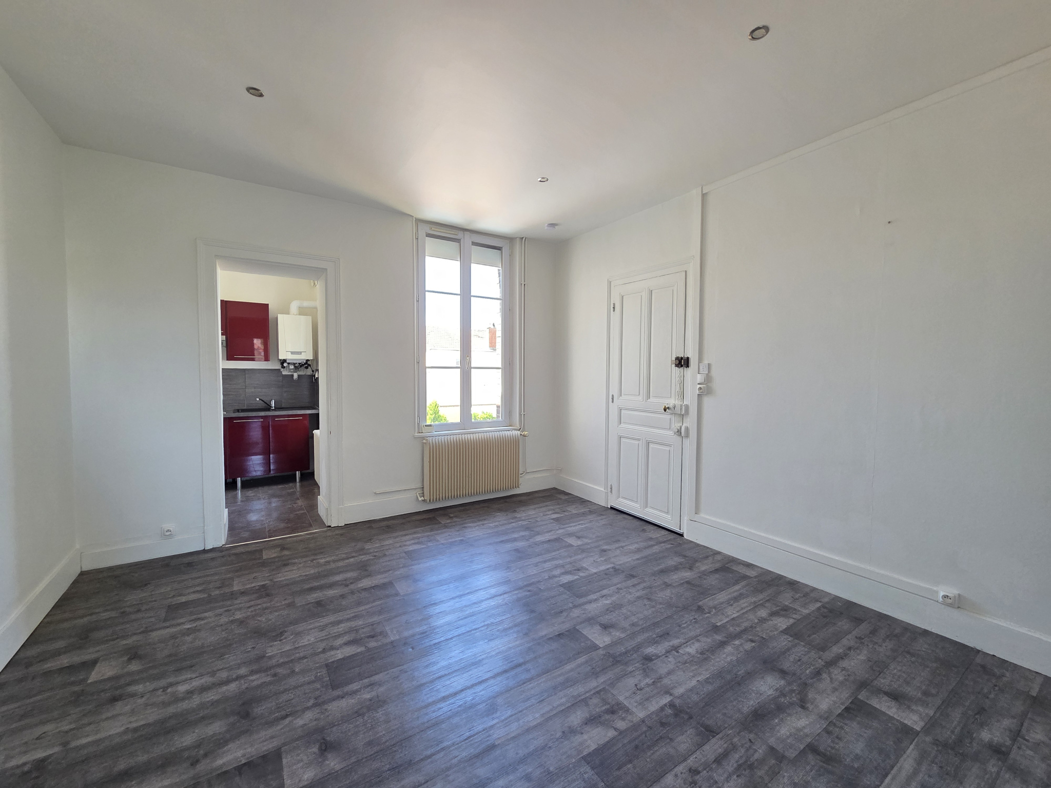 Appartement 2 pièces 38 m² · à Ste Savine · 38 m² · 490 €/mois