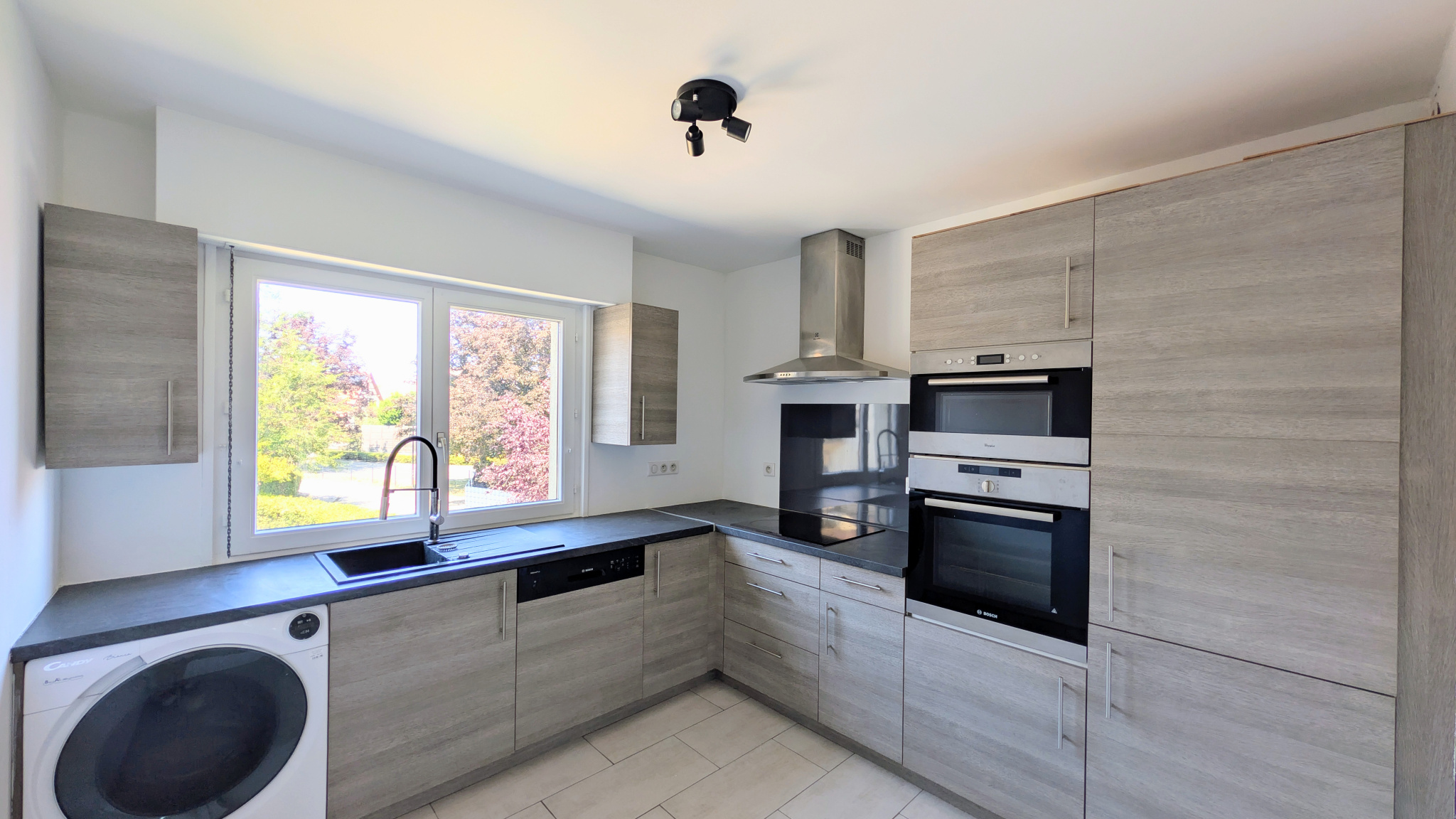 Appartement – Illkirch-Graffenstaden, Parc d'Innovation Technologique d'Illkirch, Bas-Rhin - Vue 2