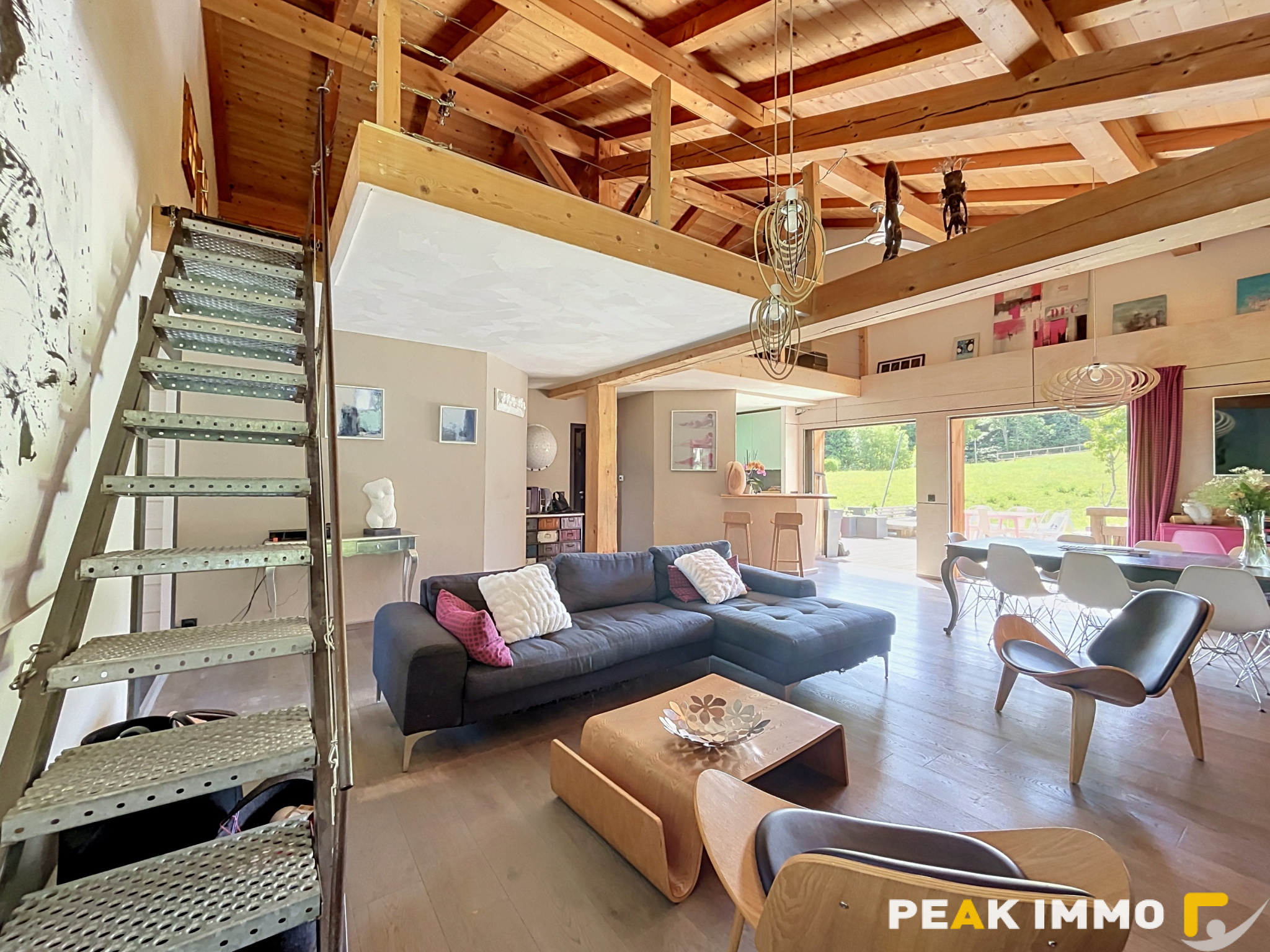 Maison 7 pièces 227 m² · à Combloux · 227 m² · 1 790 000 €
