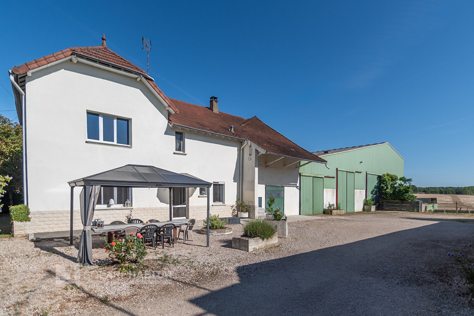 Maison 6 pièces 150 m² · à Mouthier en Bresse · 150 m² · 347 000 €