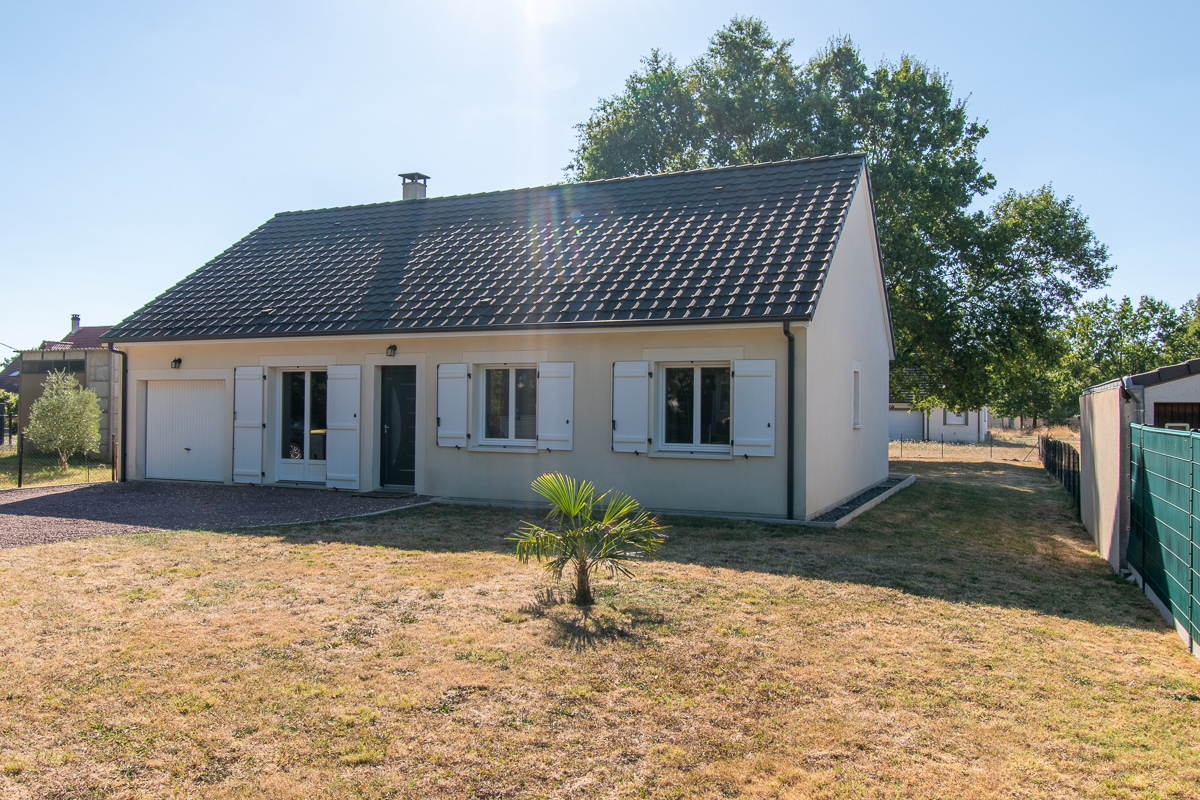 Maison 4 pièces 92 m² · à Mereau · 92 m² · 210 000 €