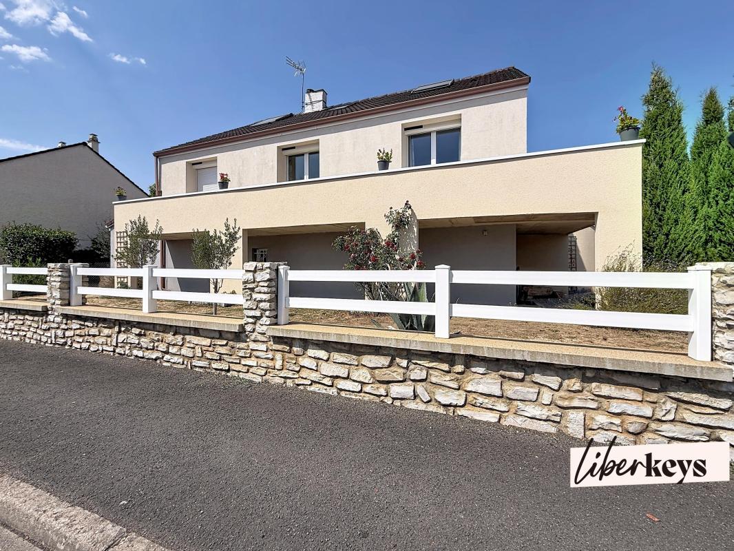 Maison 7 pièces 183 m² · à Ruaudin · 183 m² · 315 000 €