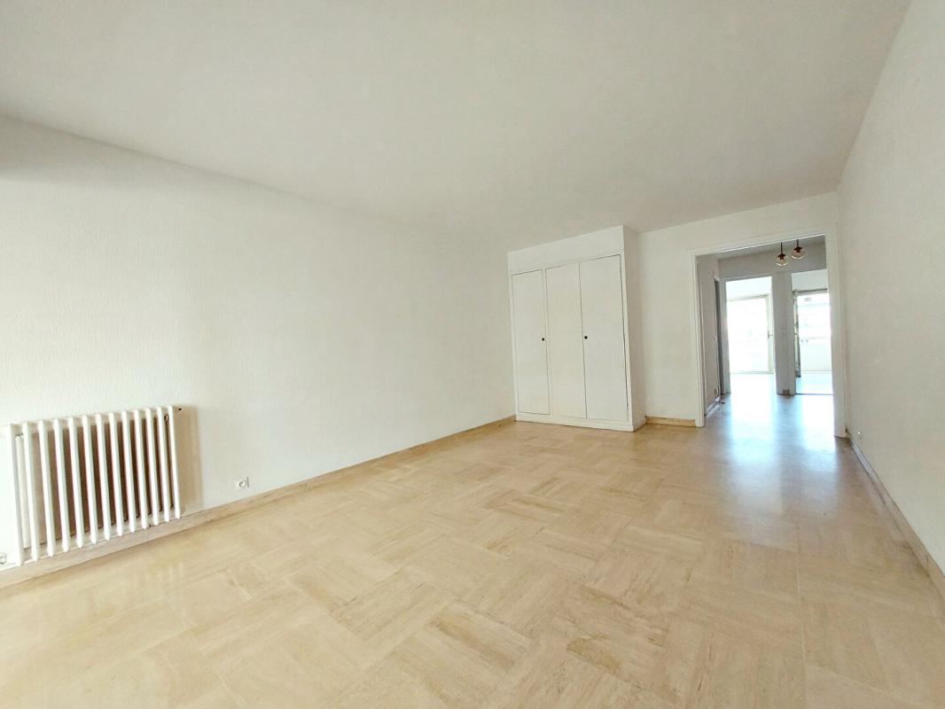 Appartement – CANNES ALPES-MARITIMES PROVENCE-ALPES-COTE-D-AZUR - Vue 3