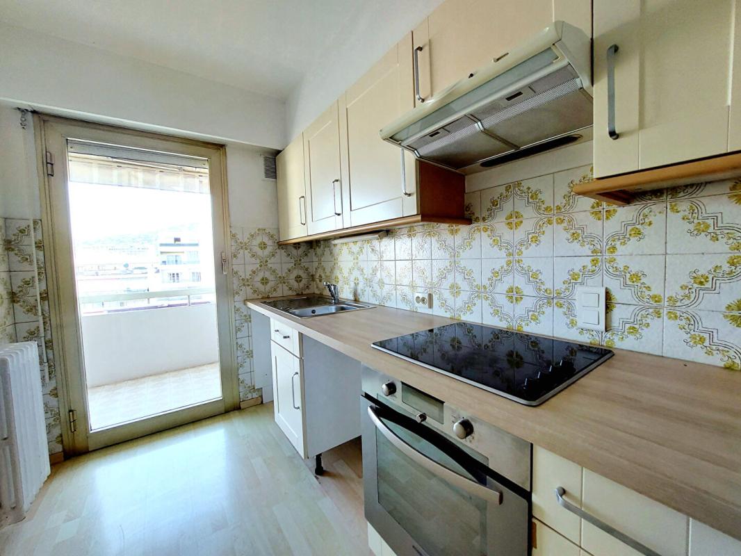 Appartement – CANNES ALPES-MARITIMES PROVENCE-ALPES-COTE-D-AZUR - Vue 4