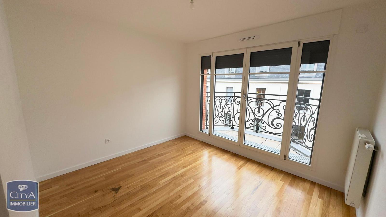 Appartement – Puteaux, Quartier Boieldieu, Hauts-de-Seine - Plus