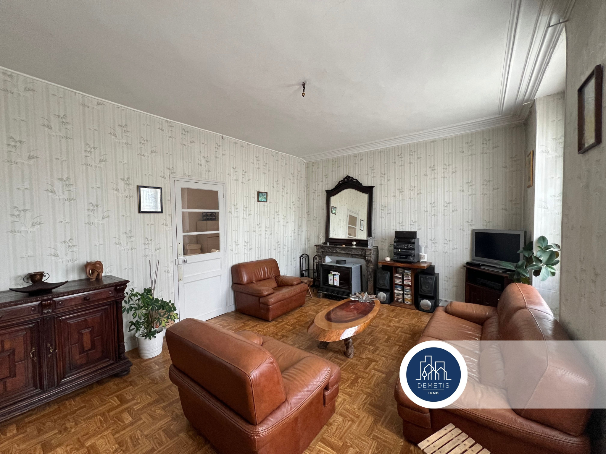 Maison – ST CALAIS SARTHE PAYS-DE-LA-LOIRE - Vue 2