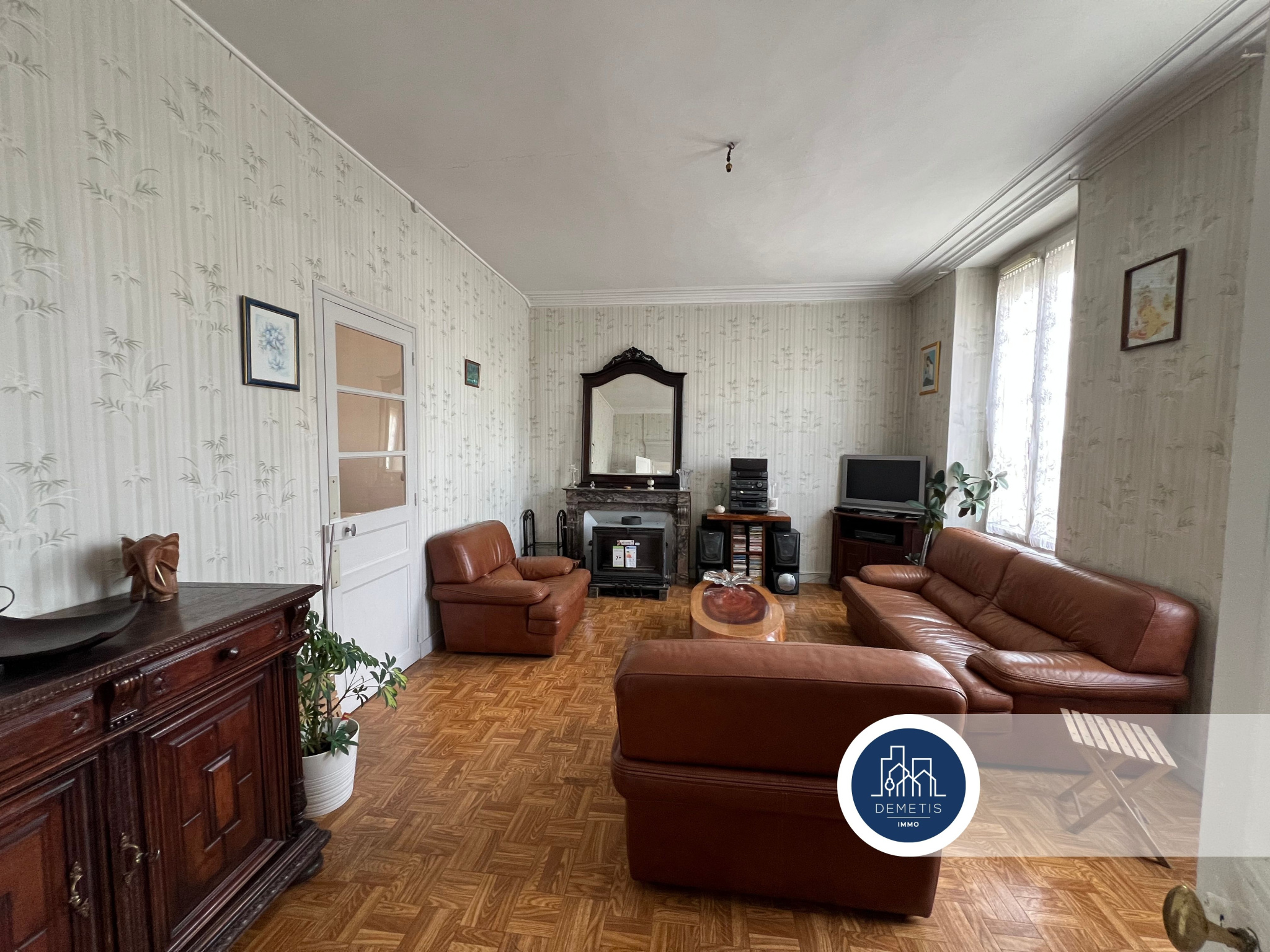 Maison – ST CALAIS SARTHE PAYS-DE-LA-LOIRE - Vue 3
