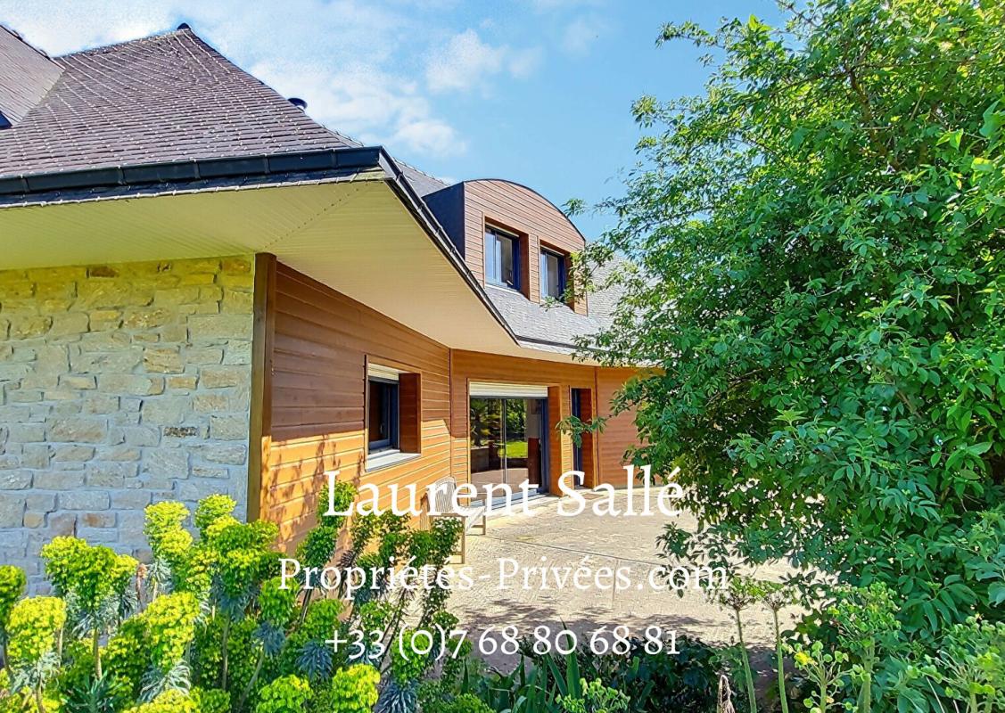 Maison 6 pièces 220 m² · à Questembert · 220 m² · 652 000 €