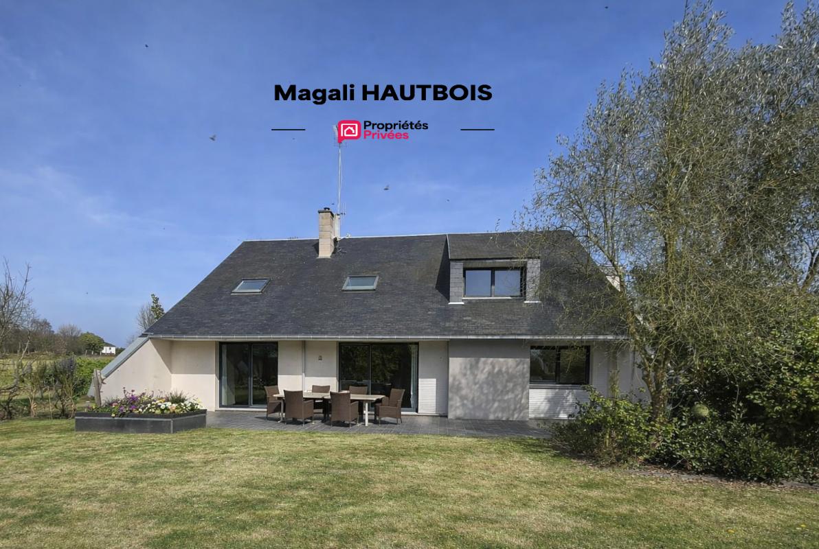 Maison 9 pièces 229 m² · à Grandparigny · 229 m² · 349 500 €