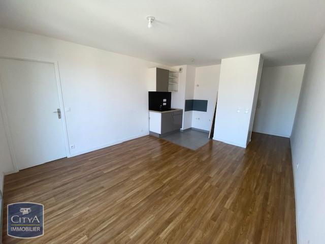 Appartement 2 pièces 43m² LE RAINCY 93340 photo 2