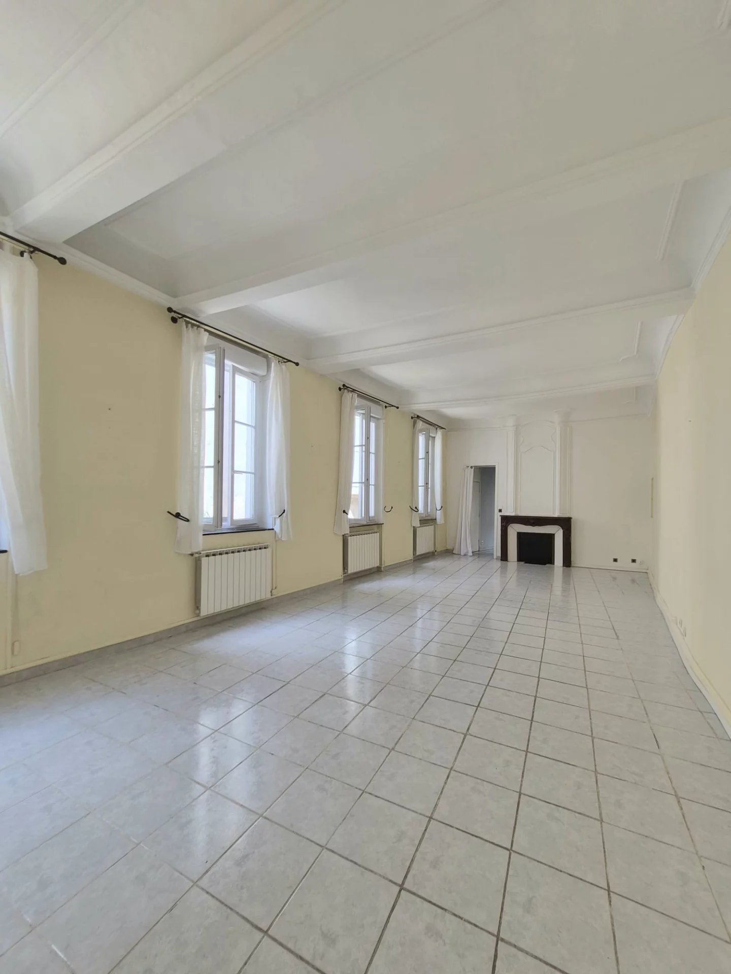 Appartement 3 pièces 118 m² · à Narbonne · 118 m² · 258 000 €