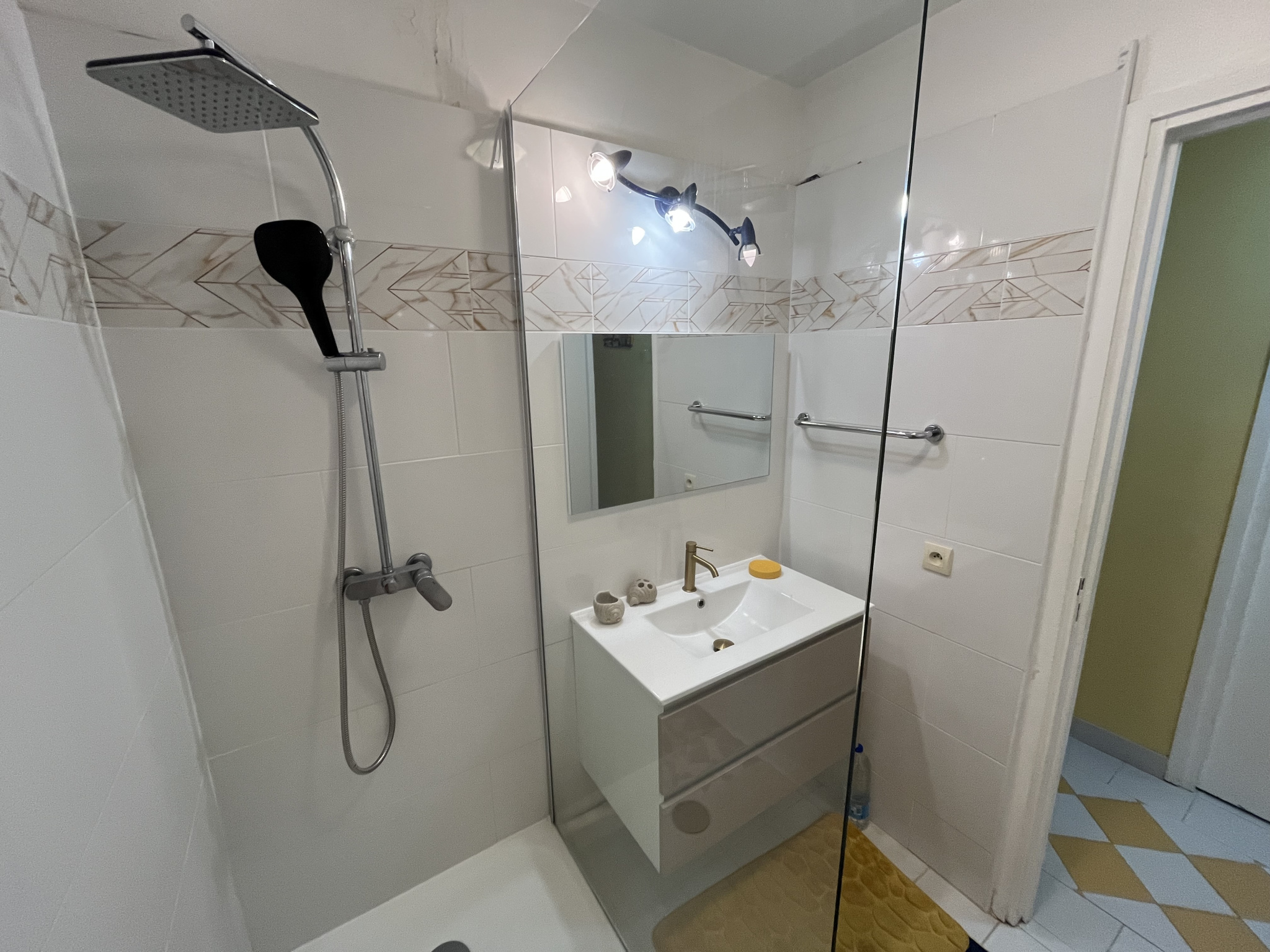 Appartement – ST FRANCOIS - Vue 4
