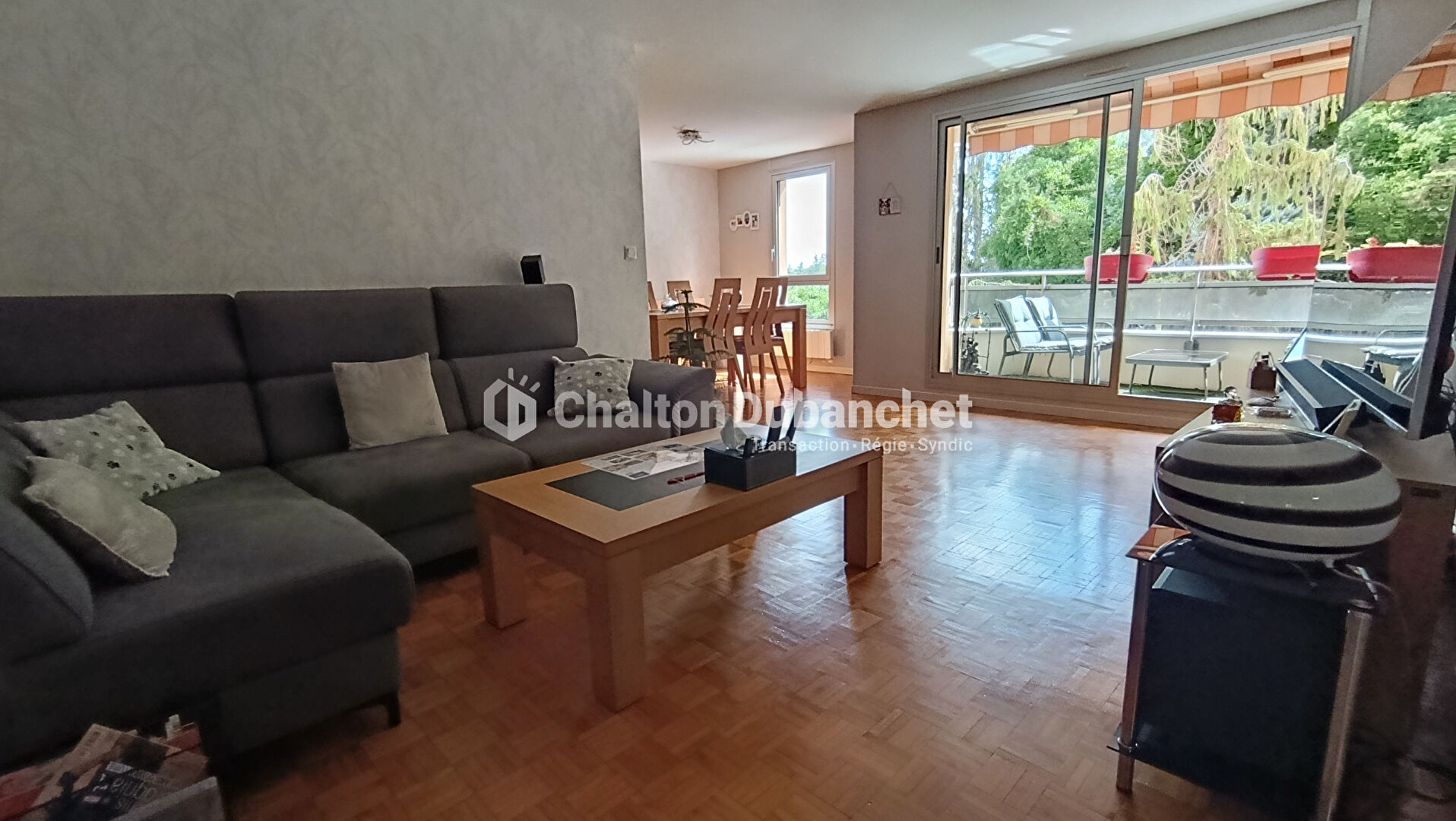 Appartement 3 pièces 89 m² · à Riorges · 89 m² · 160 000 €