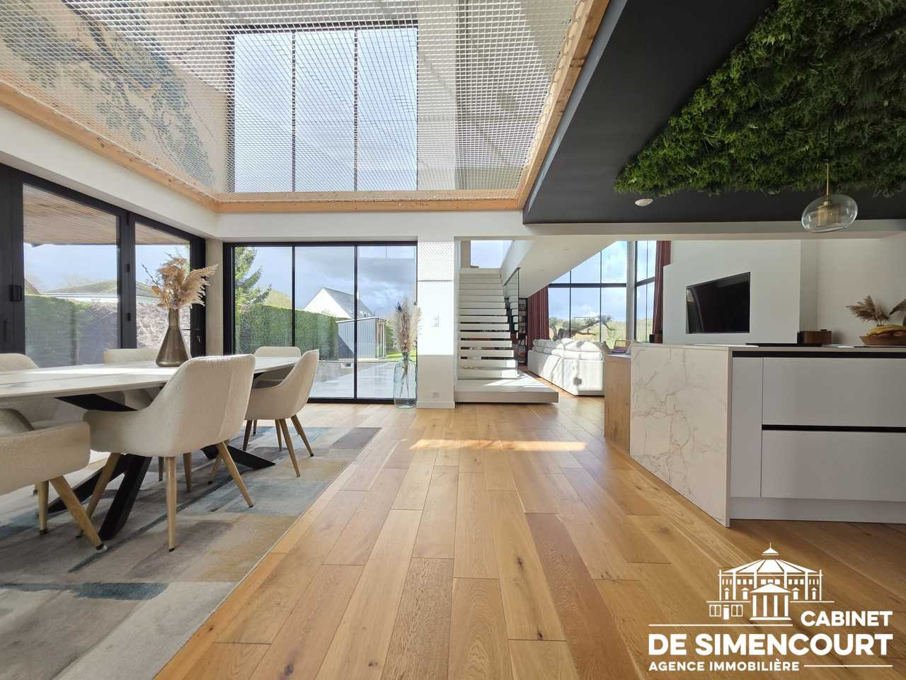 Maison 5 pièces 260 m² · à Vers sur Selles · 260 m² · 1 300 000 €