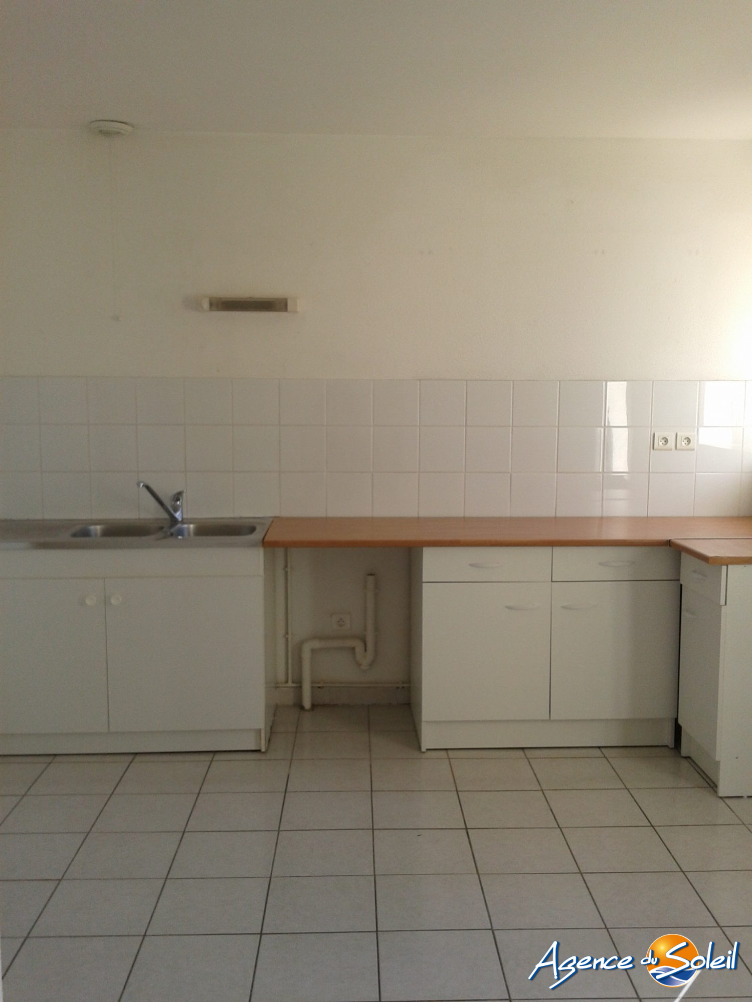 Appartement – BIZE MINERVOIS AUDE OCCITANIE - Vue 2