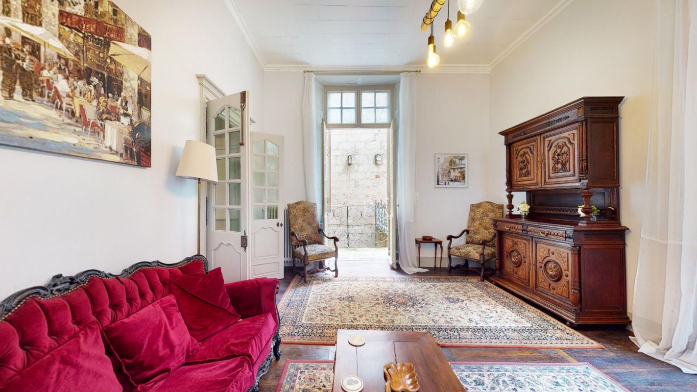 Appartement – PERIGUEUX DORDOGNE NOUVELLE-AQUITAINE - Plus