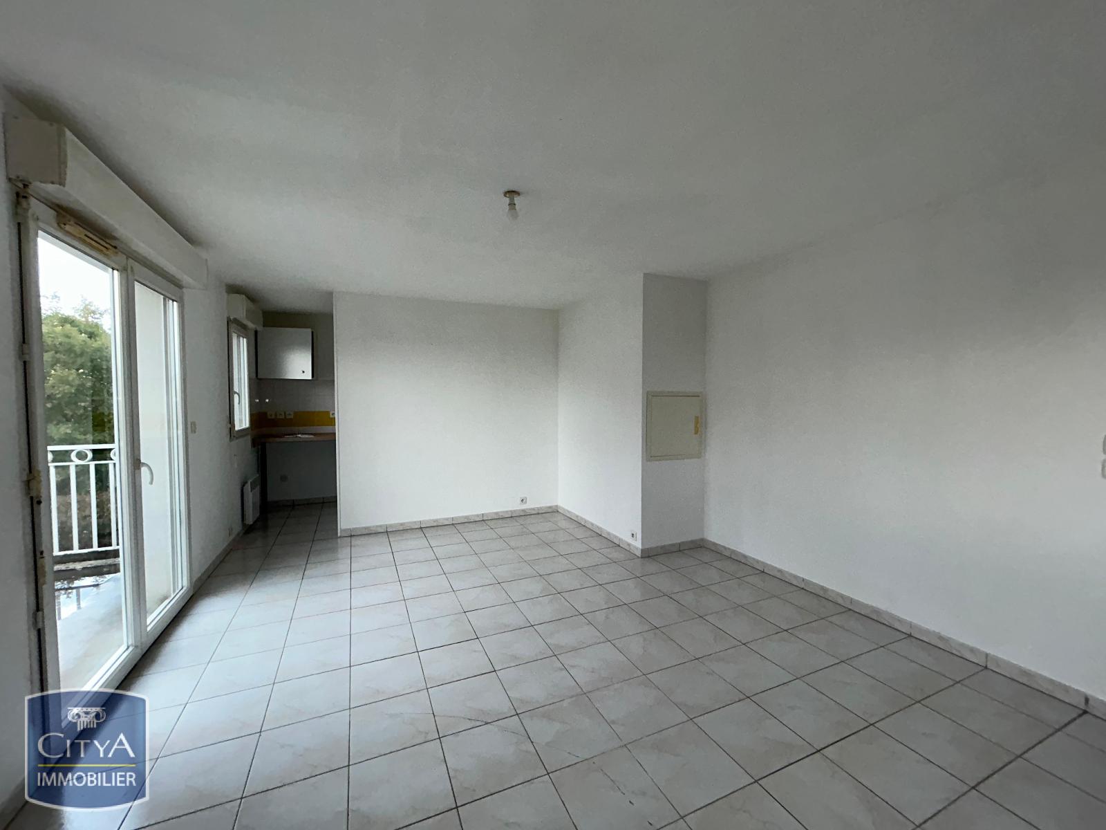 Appartement – Fontenay-le-Comte, Terre-Neuve - Plus