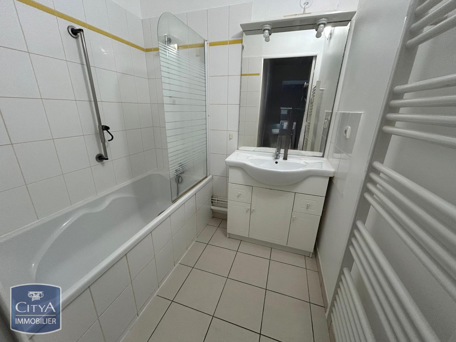 Appartement – Vierzon, Le Grelet, Les Bergeries - Plus