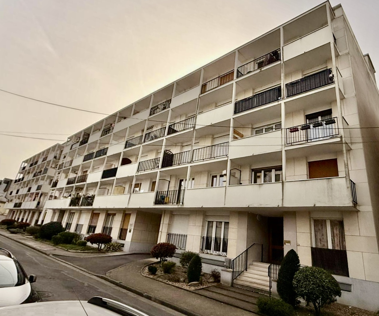 Appartement – CHATELLERAULT VIENNE NOUVELLE-AQUITAINE - Vue 2