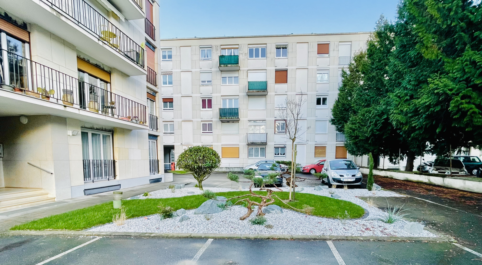 Appartement – CHATELLERAULT VIENNE NOUVELLE-AQUITAINE - Vue 3