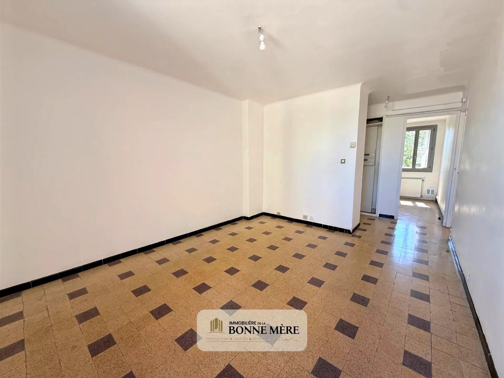 Appartement – Marseille, Saint-Loup, 10e Arrondissement - Vue 2