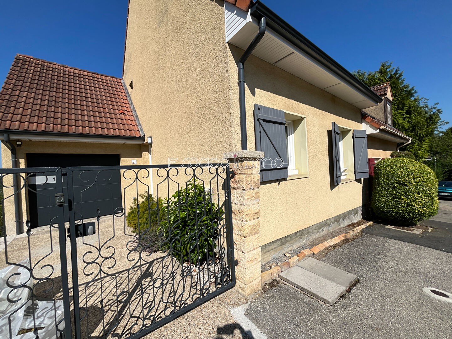 Maison 5 pièces 102 m² · à Notre Dame de Bondeville · 102 m² · 254 400 €