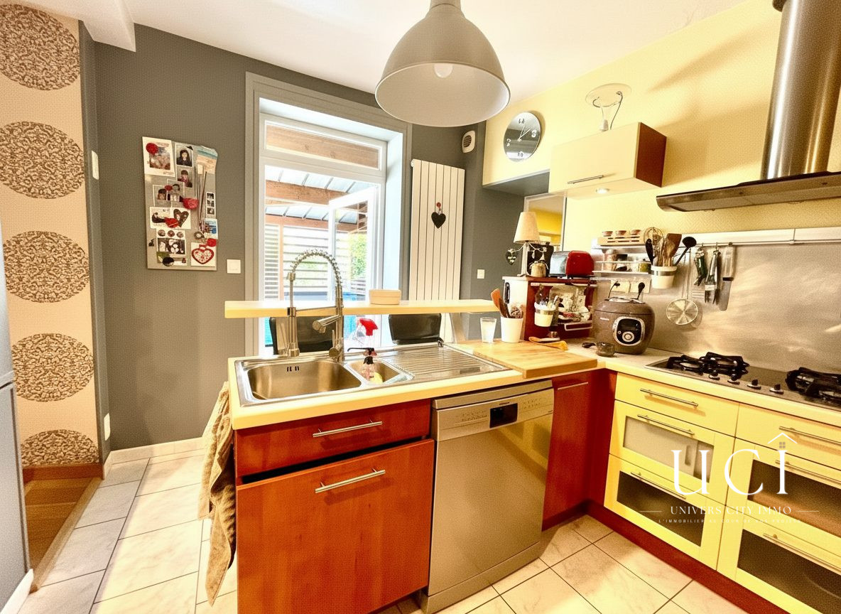 Maison 7 pièces 149 m² · à Avrille · 149 m² · 332 800 €