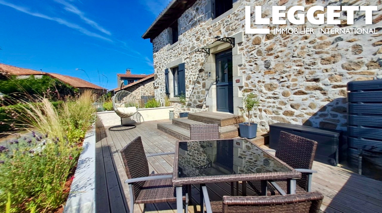 Maison 7 pièces 117 m² · à Maisonnais sur Tardoire · 117 m² · 174 960 €