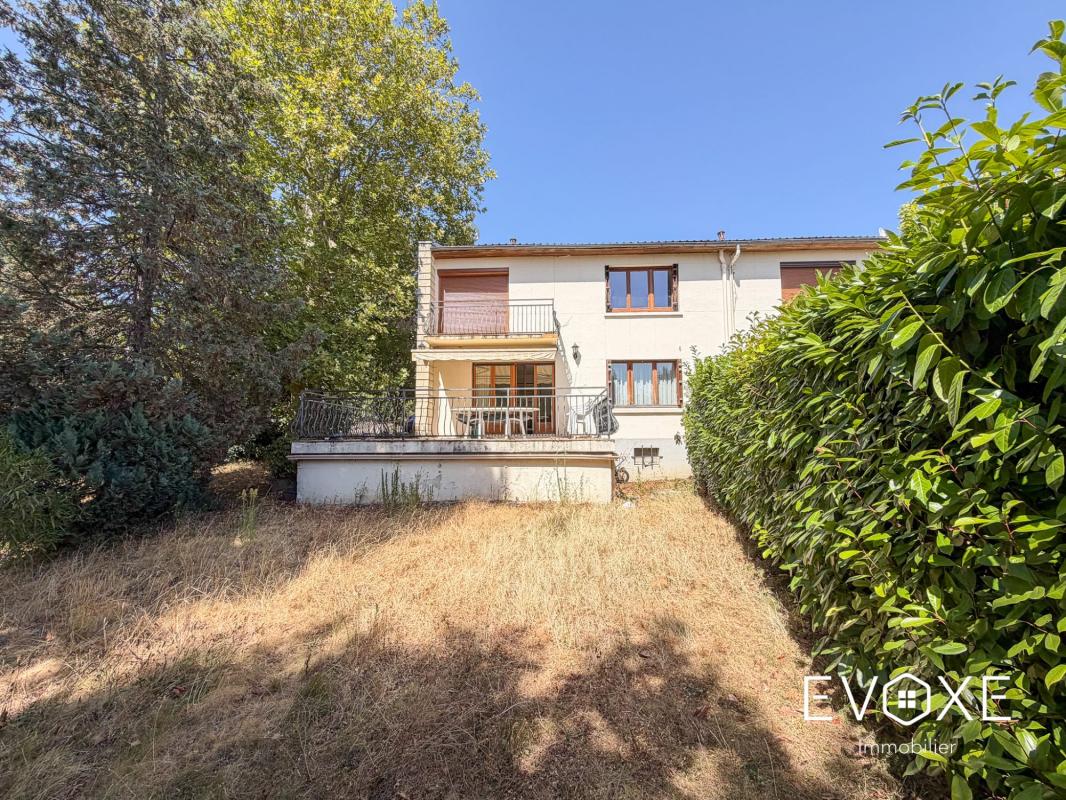 Maison 6 pièces 101 m² · à Andilly · 101 m² · 330 000 €