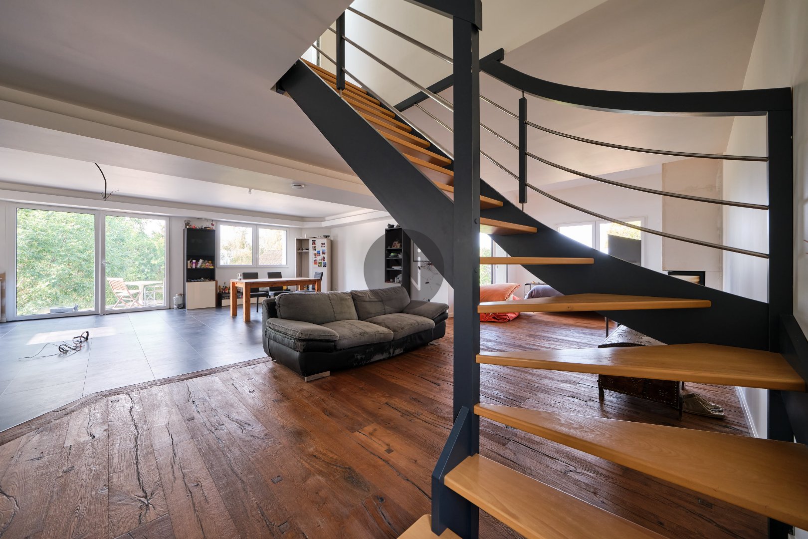 Maison 7 pièces 232 m² · à Cruseilles · 232 m² · 849 000 €