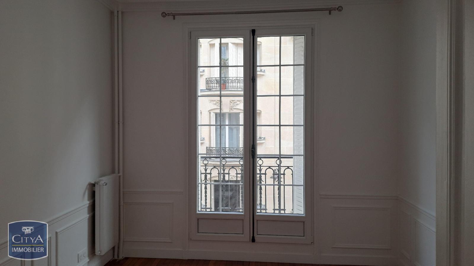 Appartement – Paris, Quartier de l'Odéon - Plus