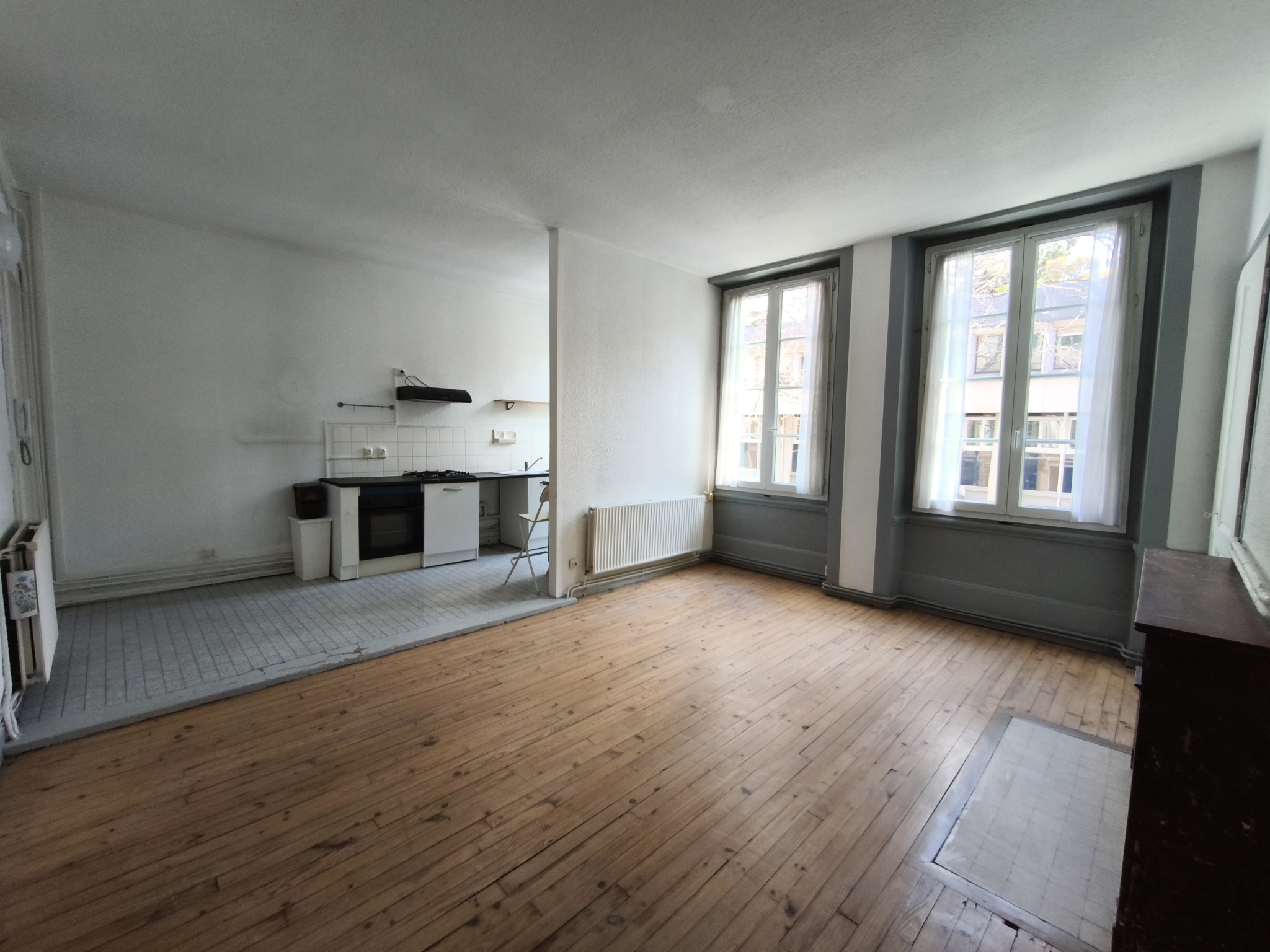 Appartement 2 pièces 56 m² · à St Etienne · 56 m² · 70 000 €