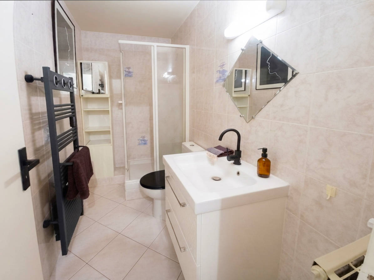 Appartement – CRETEIL VAL-DE-MARNE ILE-DE-FRANCE - Vue 5
