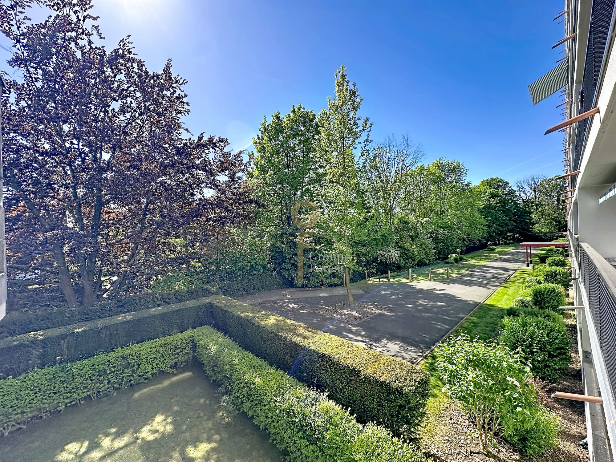Local commercial 70 m² · à Croix · 70 m² · 188 000 €