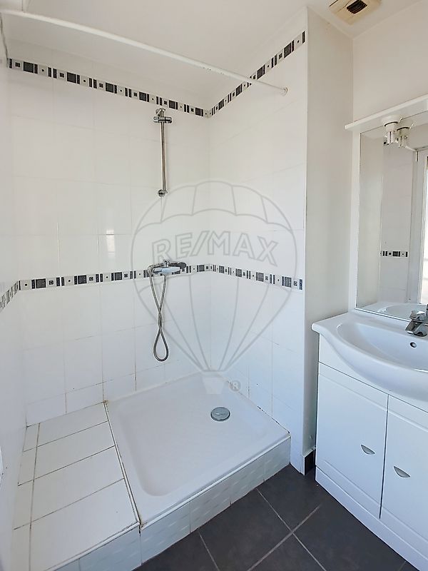 Appartement – STE LUCE SUR LOIRE LOIRE-ATLANTIQUE PAYS-DE-LA-LOIRE - Vue 4