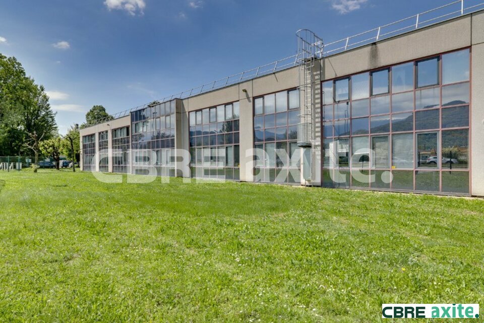 Local commercial 403 m² · à Eybens · 403 m² · 4 702 €/mois